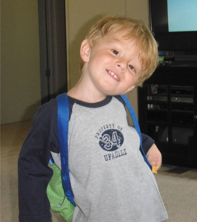 Ufadili Raglan Shirt